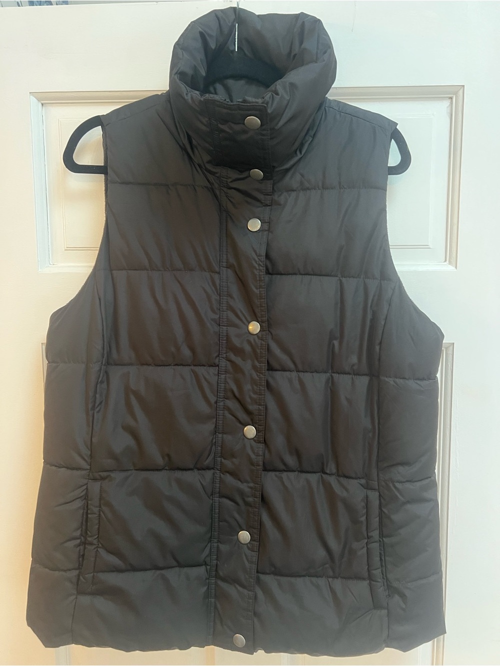 Old Navy Black Quilted Puffer Vest with Stand Collar